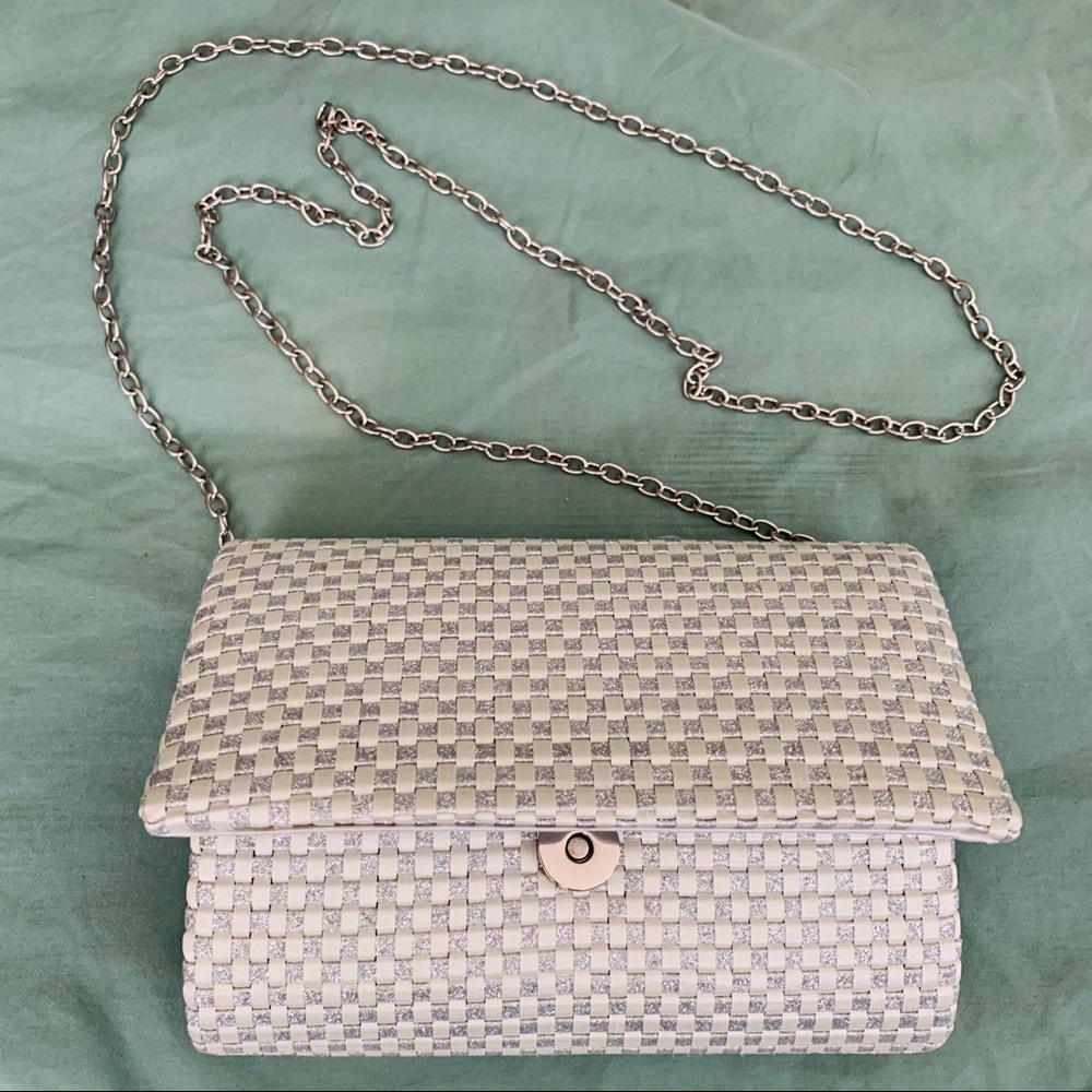 NWOT Gunne Sax Silver Glittered Clutch